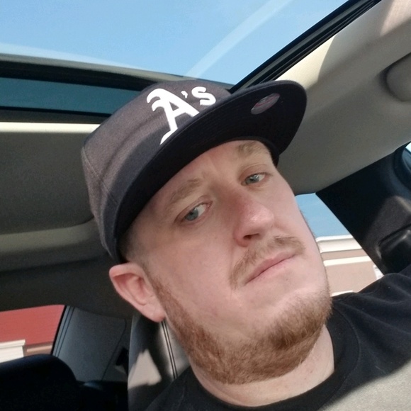 Meet your Posher, Daniel - Picture 1 of 1